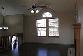 2513 Se Winchester Dr, Lees Summit, Mo 64063 . Awesome House in Lees Summit, MO (Photo 4 of 7)