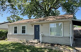 2060 Mullanphy Ln, Florissant, Mo 63031 . Awesome House in Florissant, MO