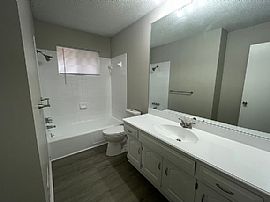 7105 E 132nd St, Grandview, Mo 64030 . Excellent House For Rent in Grandview, MO (Photo 10 of 11)