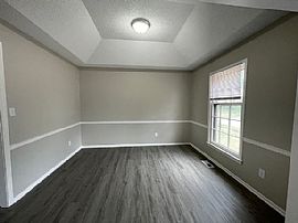 7105 E 132nd St, Grandview, Mo 64030 . Excellent House For Rent in Grandview, MO (Photo 6 of 11)