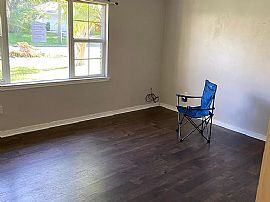 416 Carey Pl, Lakeland, Fl 33803 in Lakeland, FL (Photo 9 of 12)