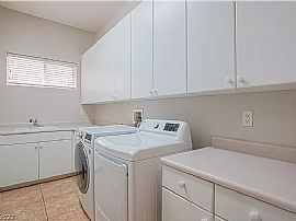 20 Plum Hollow Dr, Henderson, Nv 89052 in Henderson, NV (Photo 11 of 12)