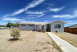 6552 Bannock Way, Las Vegas, Nv 89107 in Las Vegas, NV