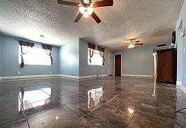 6552 Bannock Way, Las Vegas, Nv 89107 in Las Vegas, NV (Photo 3 of 12)