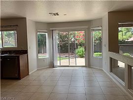 294 Powerbilt Ave, Las Vegas, Nv 89148 in Las Vegas, NV (Photo 4 of 12)