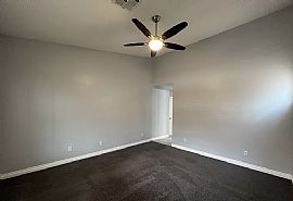 6325 Heather Creek Pl, Las Vegas, Nv 89122 in Las Vegas, NV (Photo 7 of 12)