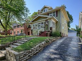 3432 Webster St, Omaha, Ne 68131 . Comfortable House For Rent in Omaha, NE