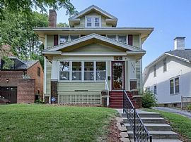 3432 Webster St, Omaha, Ne 68131 . Comfortable House For Rent in Omaha, NE (Photo 2 of 12)