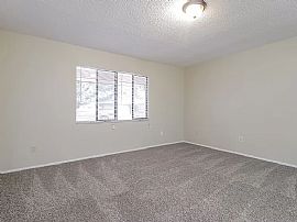 806 Wavecrest Dr, Orlando, Fl 32807 in Orlando, FL (Photo 6 of 10)