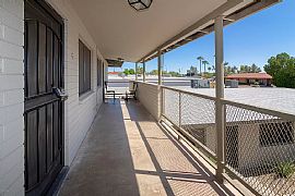 2326 E Pinchot Ave Apt 9, Phoenix, Az 85016 in Phoenix, AZ (Photo 3 of 11)