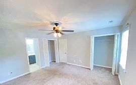 826 Crestview Dr, Madison, Al 35758 in Madison, AL (Photo 6 of 12)