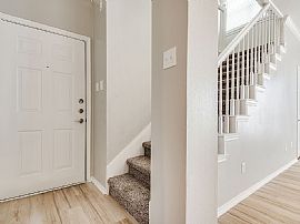 Sweet 2 Bedroom Home in Irving, TX (Photo 9 of 11)