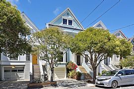 Updated 2-Bedroom Condo Features 1.5 Remodeled Bathrooms in San Francisco, CA