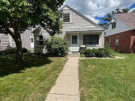 3130 N 90th St, Milwaukee, Wi 53222 in Milwaukee, WI