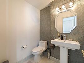 11 Park Ave, Kearny, Nj 07032 . Adorable  in Kearny, NJ (Photo 7 of 11)