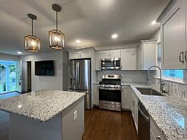 129 Moore St, Moorestown, Nj 08057 . Nice House For Rent in Lenola, NJ (Photo 5 of 9)