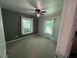 15 Halls Hl, Sussex, Nj 07461 . Home For Rent in Sussex, NJ (Photo 7 of 11)