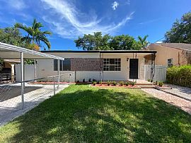 Beautifully Renovated Single Family Home with 3 Bedrooms in Miami, FL