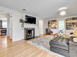 10 Kenneth Rd, Montclair, Nj 07043 . Peaceful House For Rent in Montclair, NJ (Photo 4 of 11)