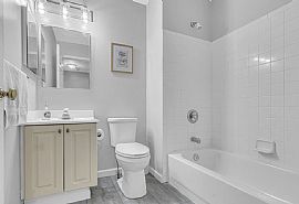 203 Sorrel Dr, Morganville, Nj 07751 . a Paradise House in Morganville, NJ (Photo 8 of 12)