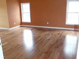 8219 Arbor Meadows Ln, Columbia, Md 21045 in Columbia, MD (Photo 6 of 8)