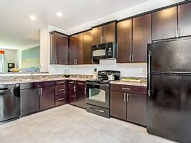 705 S Macon St, Baltimore, Md 21224 in Baltimore, MD (Photo 8 of 12)