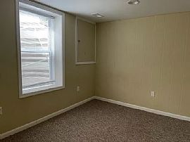 519 Poplar Ave, Westminster, Md 21157 in Westminster, MD (Photo 8 of 12)