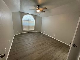 Beautiful 3 Bedroom 2 Bath Home For Rent in Fort Worth, TX (Photo 7 of 7)