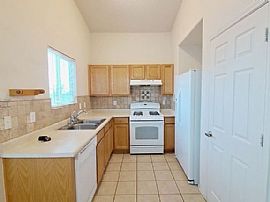 930 Desert Senna Ave Sw, Los Lunas, Nm 87031 . Awesome House in Los Lunas, NM (Photo 3 of 9)