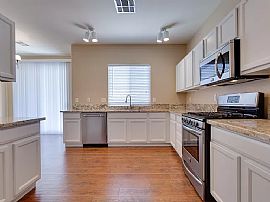 3268 Robins Creek Pl, Las Vegas, Nv 89135 in Las Vegas, NV (Photo 6 of 12)