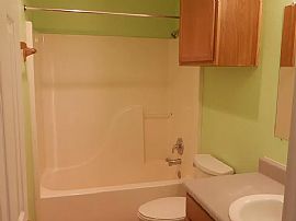 Beautiful 3 Bedroom 2 Bath Home Available For Rent  in Lubbock, TX (Photo 6 of 6)