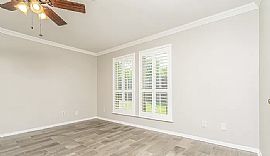 Charming 3 Bedroom 2 Bath Home Available For Rent  in Carrollton, TX (Photo 5 of 6)