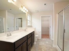 7155 Watkins Landing Ct, Kernersville, Nc 27284 . Lovely Home in Kernersville, NC (Photo 4 of 12)