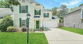 5512 Waverly Lynn Ln, Charlotte, Nc 28269 . Lovely House in Charlotte, NC