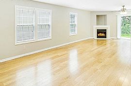 5512 Waverly Lynn Ln, Charlotte, Nc 28269 . Lovely House in Charlotte, NC (Photo 6 of 10)