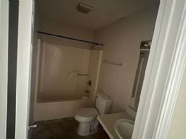 405 Alice Dr Unit A, Greenville, Nc 27834   Nice 2 Bed House in Greenville, NC (Photo 9 of 9)