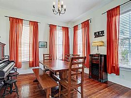 Beautiful 3 Bedroom 2 Bath Home Available For Rent  in Galveston, TX (Photo 2 of 6)