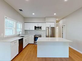 4bedroom 2 Bath Home Available For Rent  in Calif City, CA (Photo 2 of 9)