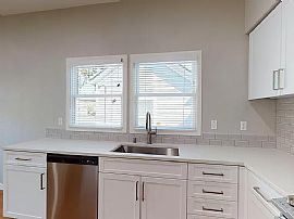 4bedroom 2 Bath Home Available For Rent  in Calif City, CA (Photo 5 of 9)