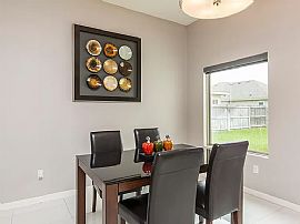 Beautiful 2 Bedroom 2 Bath Home Available For Rent  in McAllen, TX (Photo 2 of 6)