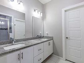 Beautiful 2 Bedroom 2 Bath Home Available For Rent  in McAllen, TX (Photo 5 of 6)