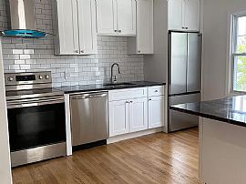 Charming 3 Bedroom 2 Bath Home Available For Rent  in Staten Island, NY