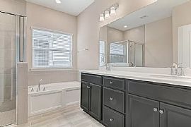 Beautiful 3 Bedroom 2 Bath Home Available For Rent  in Orange Park, FL (Photo 6 of 8)