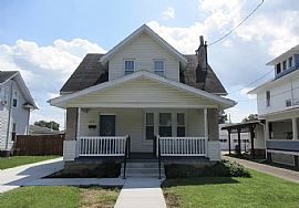 702 28th St, Vienna, Wv 26105 in Vienna, WV