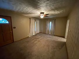 705 Vermont Ave, Fairmont, Wv 26554 in Fairmont, WV (Photo 3 of 12)