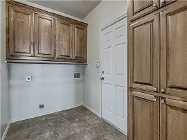 Beautiful 3 Bedroom 2 Bath Home For Rent  in Yukon, OK (Photo 7 of 7)