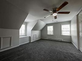 Charming 3 Bedroom 2 Bath Home For Rent  in Hagerstown, MD