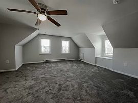 Charming 3 Bedroom 2 Bath Home For Rent  in Hagerstown, MD (Photo 3 of 7)