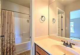 Beautiful 4 Bedroom 2 Bath Home For Rent in Simpsonville, SC (Photo 12 of 12)