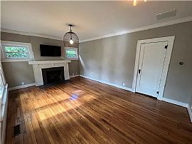 Beautiful 3 Bedroom 2 Bath Home For Rent  in Indianapolis, IN (Photo 2 of 10)